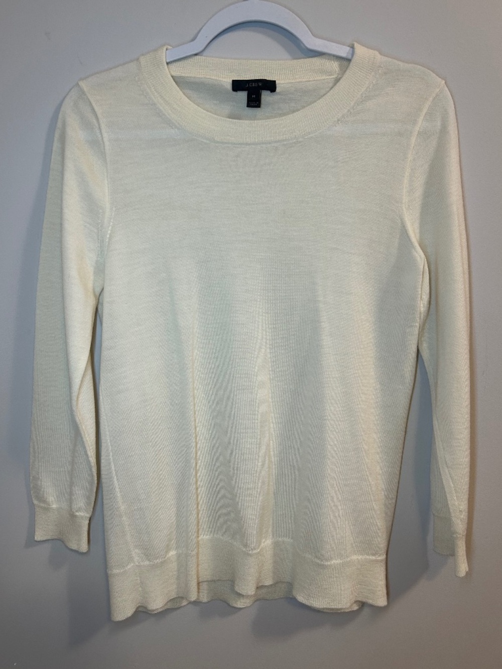 J.Crew crewneck knit 100% Merino wool Cream Sweater Size M